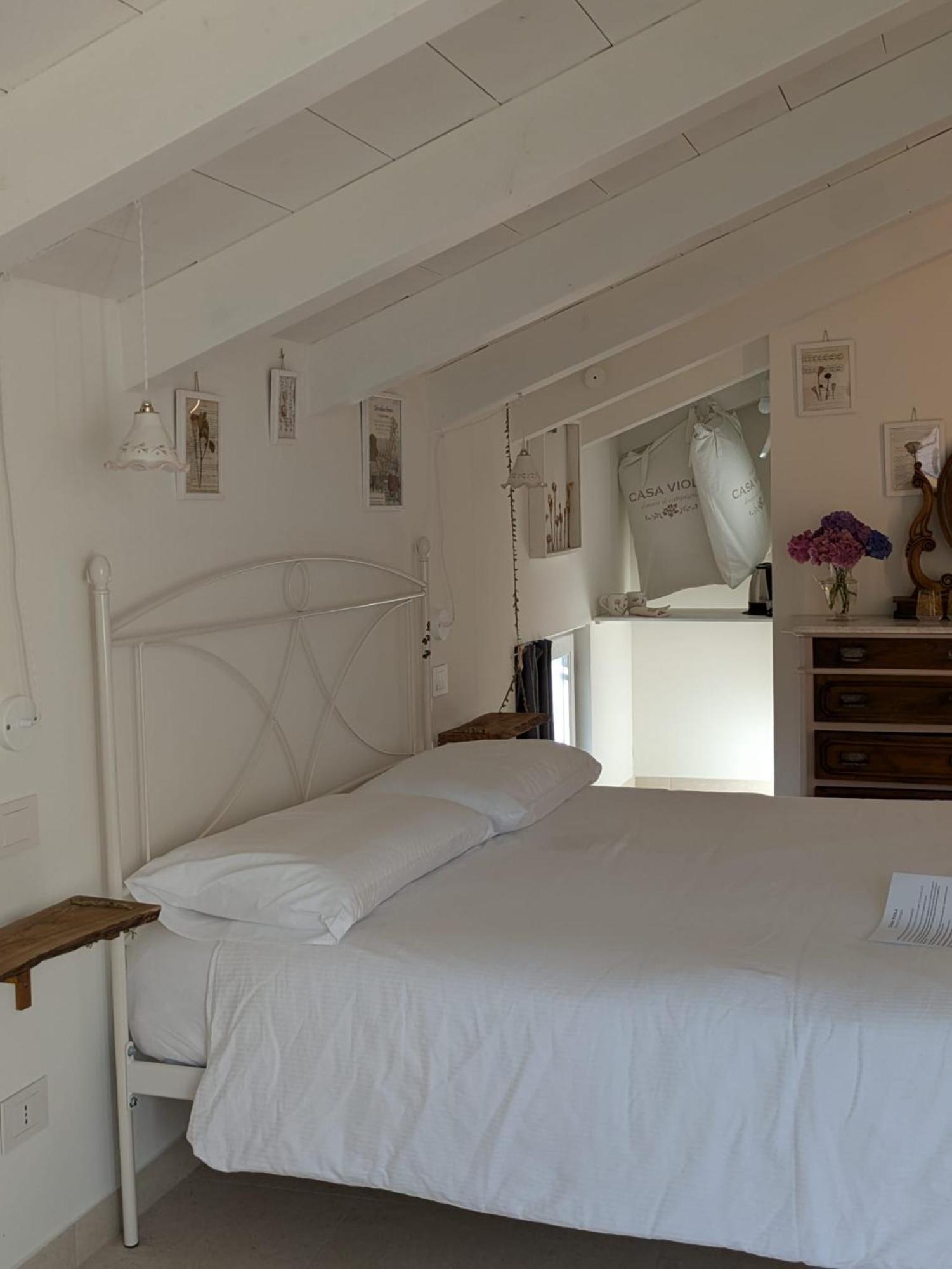 Casa Viola Bed And Breakfast Dimora Di Campagna Calice Ligure Exteriör bild