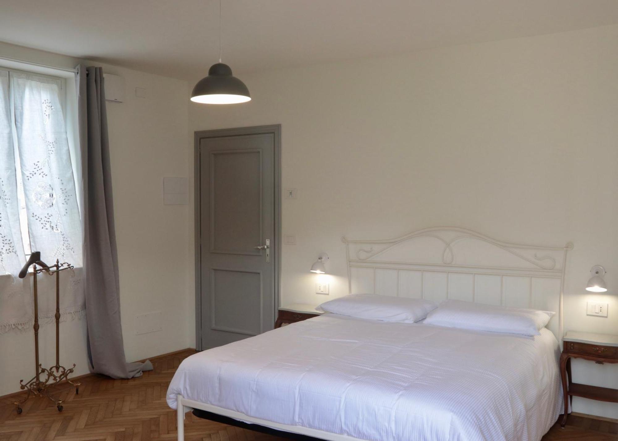 Casa Viola Bed And Breakfast Dimora Di Campagna Calice Ligure Exteriör bild