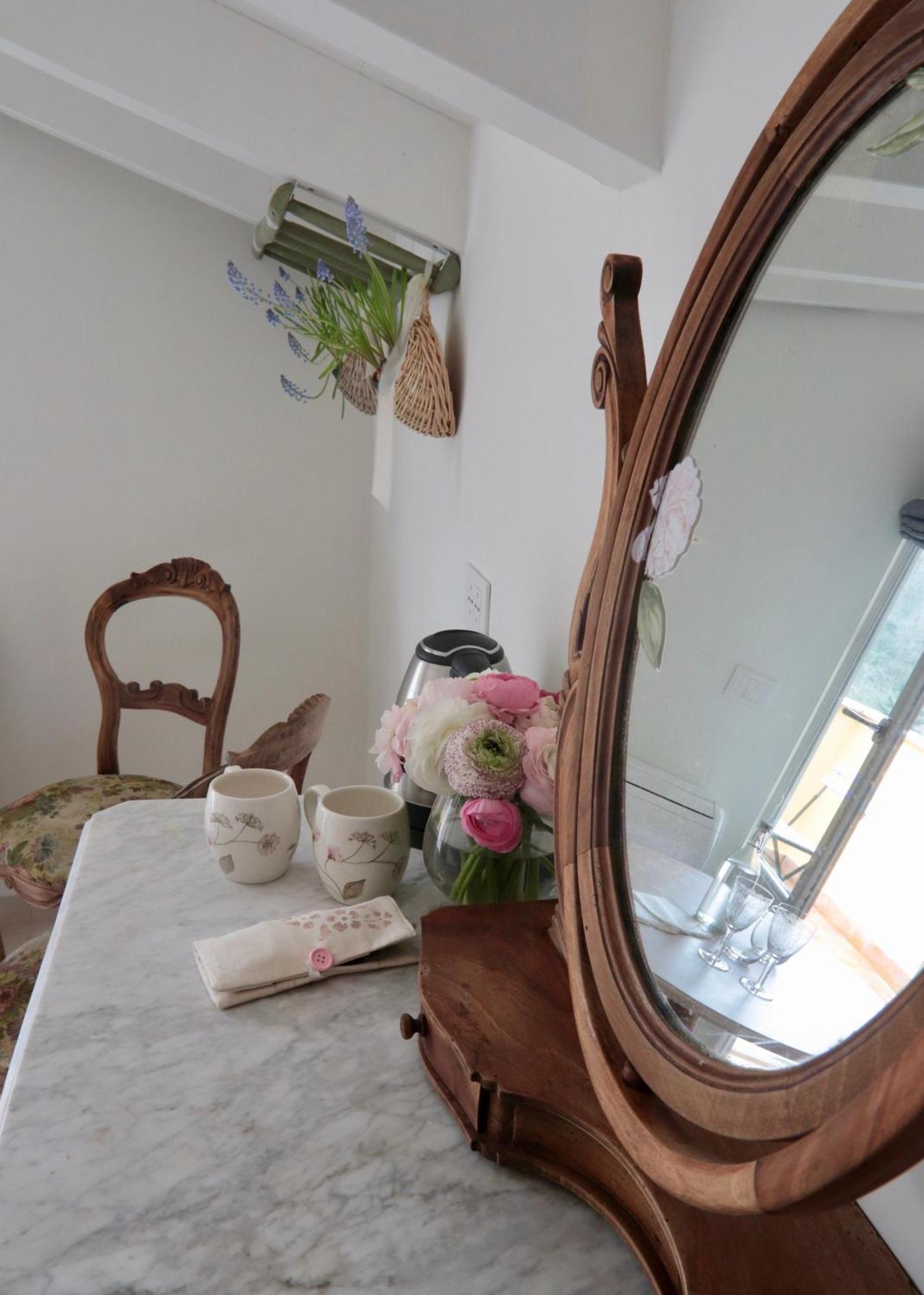 Casa Viola Bed And Breakfast Dimora Di Campagna Calice Ligure Exteriör bild