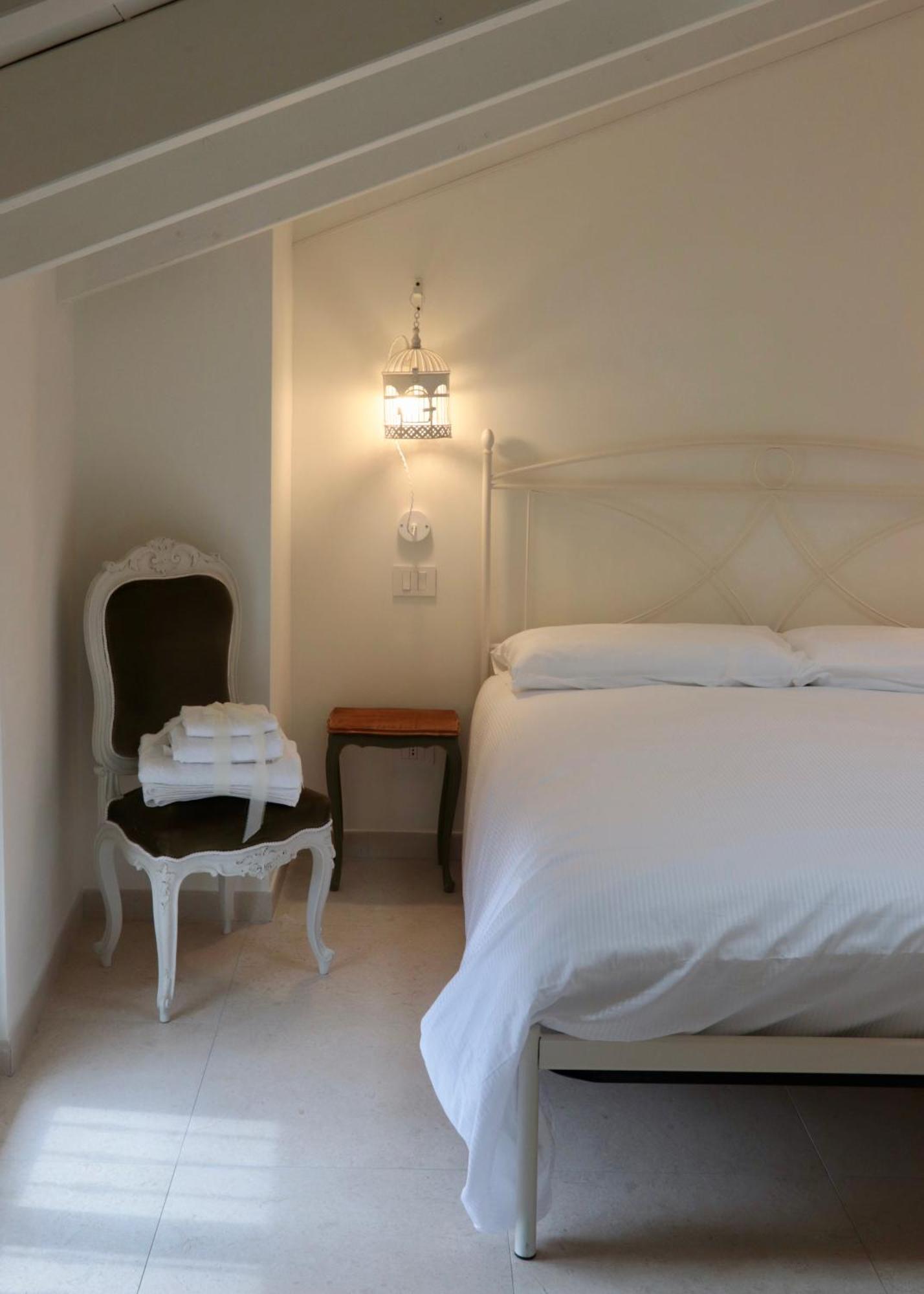 Casa Viola Bed And Breakfast Dimora Di Campagna Calice Ligure Exteriör bild